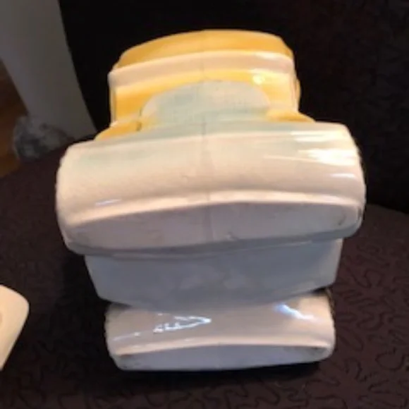 *HOST PICK* Vintage Cookie Jar *EUC*
